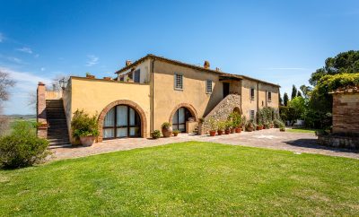 C-355: Nydelig villa med park kun 20 minutter fra Pisa flyplass og kysten